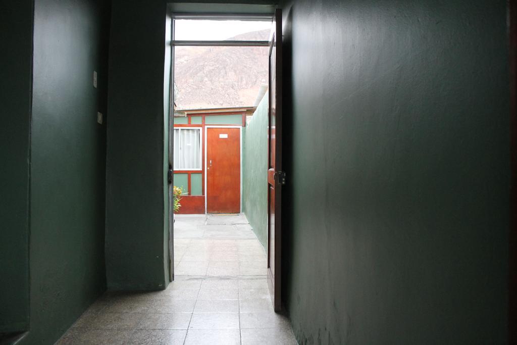 Hostal Cali プトレ エクステリア 写真