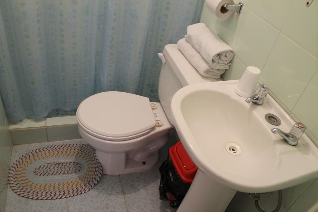 Hostal Cali プトレ 部屋 写真